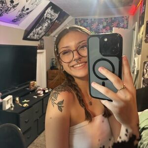 Meet your Posher, Saliah